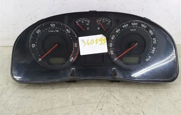Skoda Superb B8 (3V) Speedometer (instrument cluster) 3U0920810A