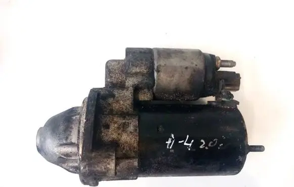 Audi A4 S4 B7 8E 8H Starter motor 06B911023A 0001107427