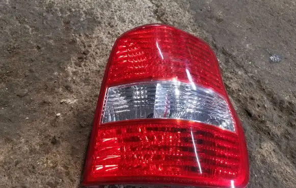 KIA Carnival Rear/tail lights