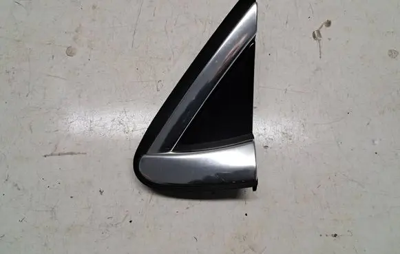 Citroen DS4 Front arch trim 