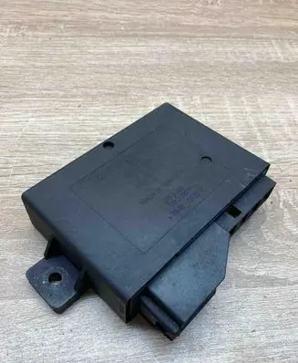 Mercedes-Benz E W124 Other control units/modules 2028204426 5WK4585