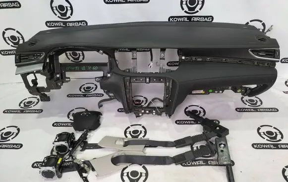 Infiniti Q60 Airbag set with panel 