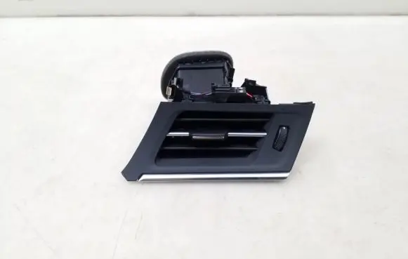 Audi A6 S6 C8 4K Dashboard side air vent grill/cover trim 4K1820901