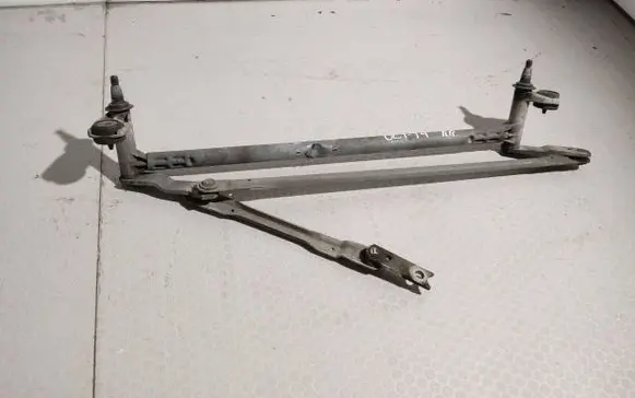 Front wiper linkage