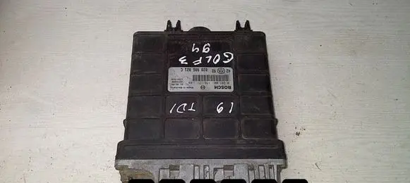 Volkswagen Golf III Engine control unit/module 0281001170