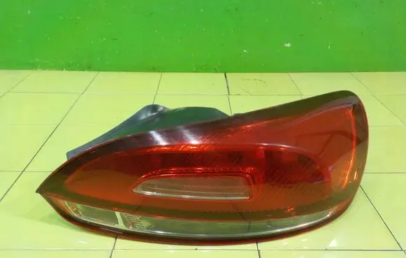 Volkswagen Scirocco Headlight/headlamp 89319921