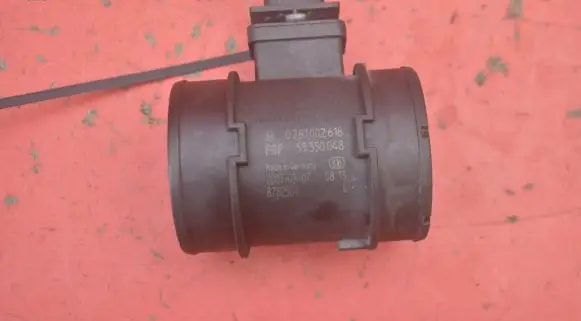 Fiat Croma Mass air flow meter 55350048