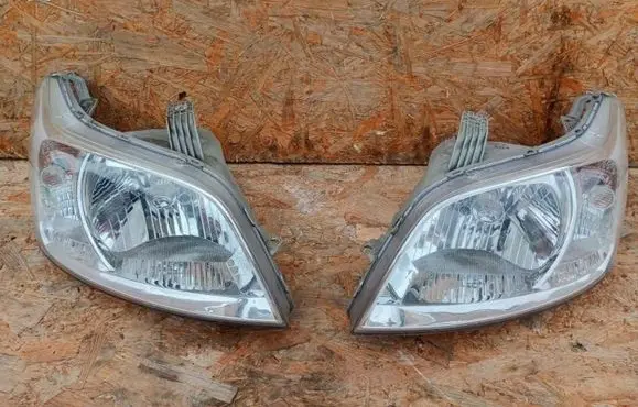 Chevrolet Aveo Headlights/headlamps set 