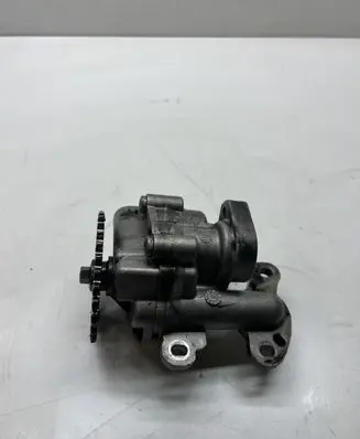 Ford Mondeo Mk III Oil pump 1S7Q6600 RQZEA