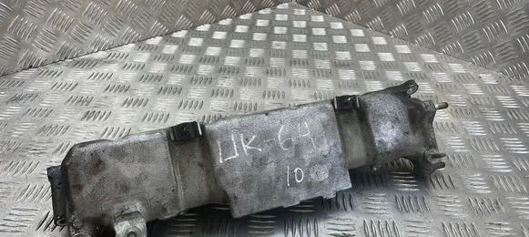 Toyota Corolla E120 E130 Intake manifold