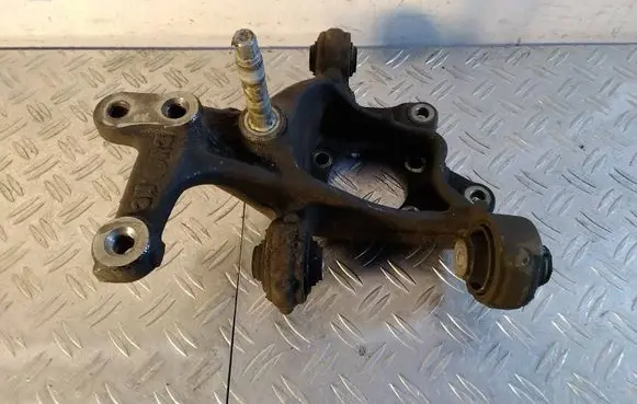 Toyota RAV 4 (XA50) Rear wheel hub 