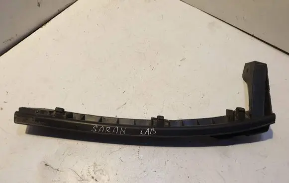 Volkswagen Sharan Front bumper mounting bracket 7M0807184A 95VW17E775DB