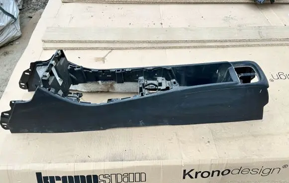 BMW X1 F48 F49 Center console 9335198
