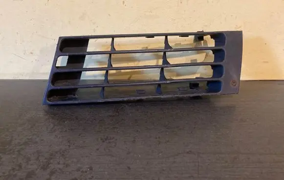 Audi A4 S4 B5 8D Front bumper lower grill 8D0807345AA
