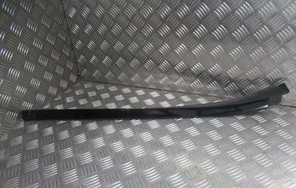 Mercedes-Benz E W213 side skirts sill cover 