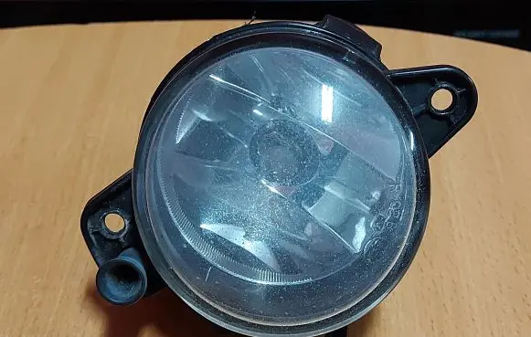 Skoda Fabia Mk2 (5J) Front fog light