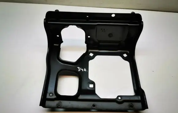 Mercedes-Benz CLS C219 Radiator support slam panel bracket 
