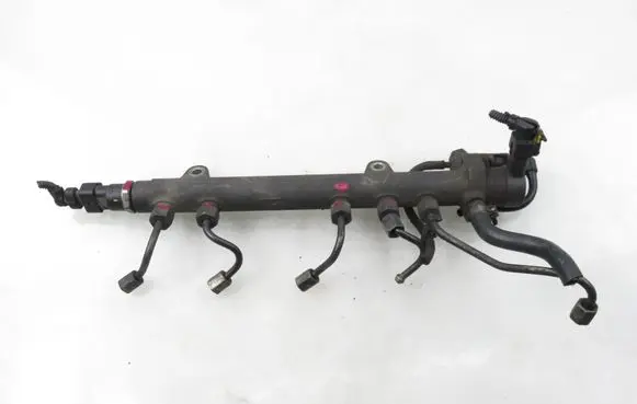 Opel Corsa C Fuel main line pipe 46817523 0281002584 0445214044