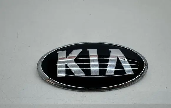 KIA Ceed Manufacturer badge logo/emblem 