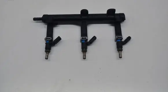 Audi A7 S7 4G Fuel main line pipe 06E133682C
