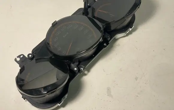 Honda Jazz Speedometer (instrument cluster) HR0337023