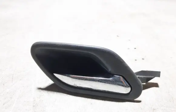 BMW 5 E39 Front door interior handle 8125514