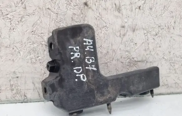 Audi A4 S4 B7 8E 8H Front bumper mounting bracket 8E0807284E