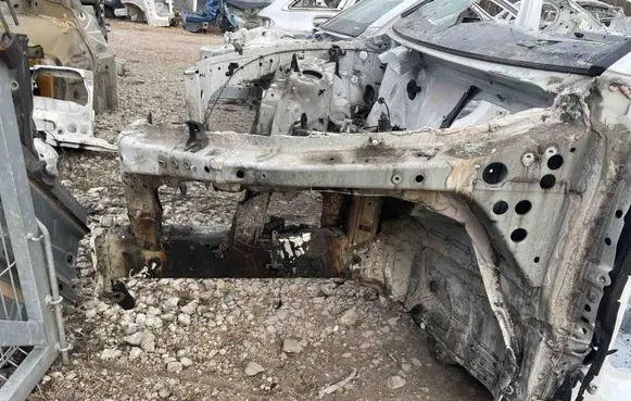 Porsche Cayenne (9Y0 9Y3) Front quarter panel 