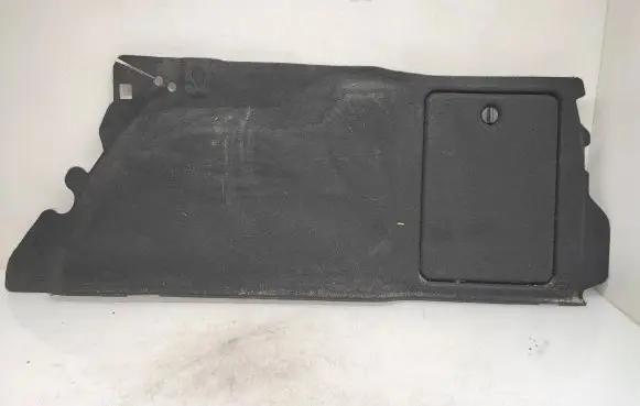 Trunk/boot lower side trim panel