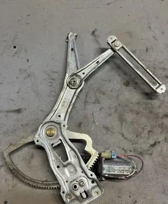 Mercedes-Benz ML W163 Front door window regulator with motor 990408101 6004PA1033