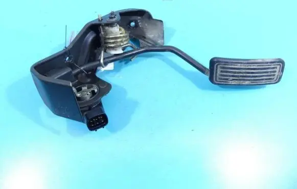 Toyota Corolla Verso E121 Accelerator throttle pedal 89281-47010 IMPRK1262343