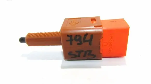 Nissan Qashqai Brake pedal sensor switch