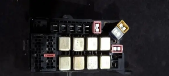 Hyundai Sonata Fuse box set