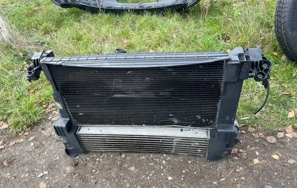 Fiat 500L Radiator set 