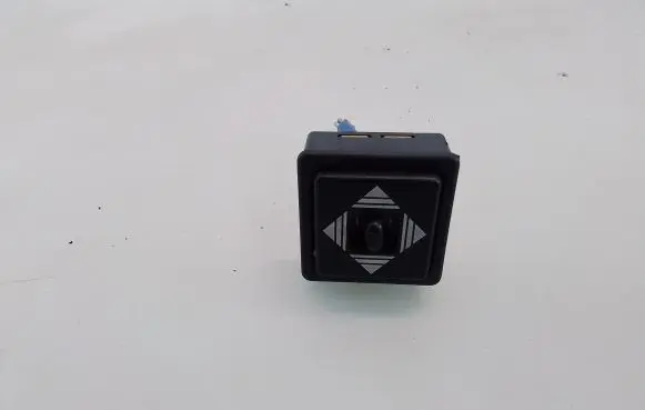 Suzuki Swift Cultus Wing mirror switch