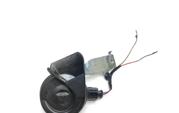 Audi A3 S3 8V Horn signal 5Q0951223F 8V0951209C 6033FB2703