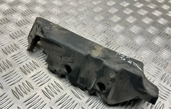Other engine bay part