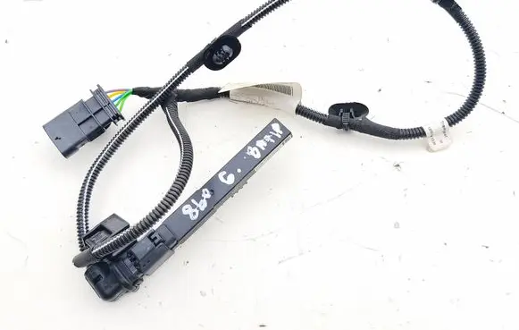 Peugeot 2008 II Keyless system antenna 9836323880 40681 00000