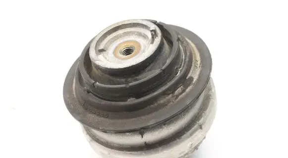 Mercedes-Benz S W220 Engine mount bracket 233000032XX