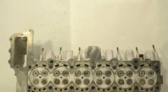 BMW 5 E60 E61 Engine head 77927539 778119502 M57TUE2