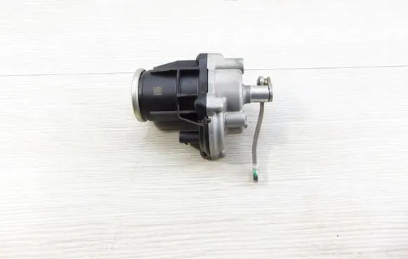 Renault Megane IV Turbine electric control actuator 59001107373 0280751037