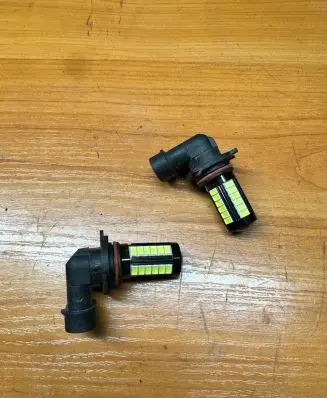 BMW 5 E60 E61 Fog light bulb 
