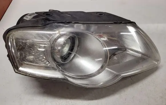 Volkswagen PASSAT B6 Headlight/headlamp 3C0941006 89316420
