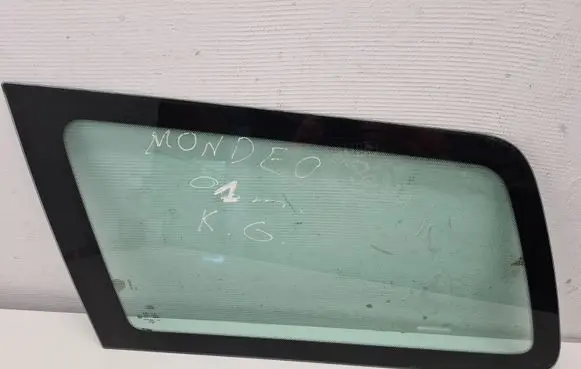 Ford Mondeo Mk III Rear side window