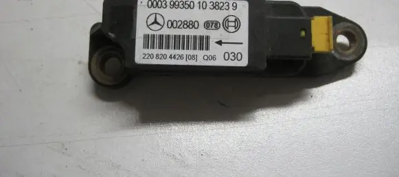 Mercedes-Benz S W220 Airbag deployment crash/impact sensor 2208204426