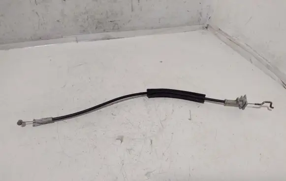 Opel Vectra C Front door cable line 2444738241