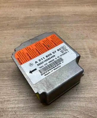 Mercedes-Benz E W211 Airbag control unit/module A2118205785 500310080439