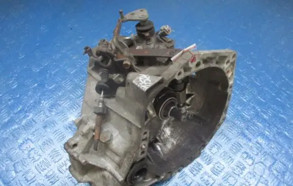 Peugeot 107 Manual 6 speed gearbox