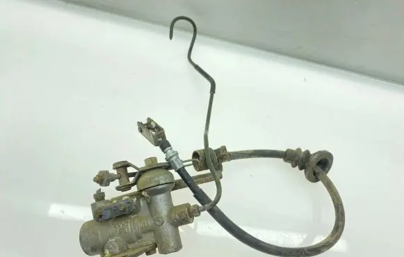 Subaru Forester SF Master brake cylinder