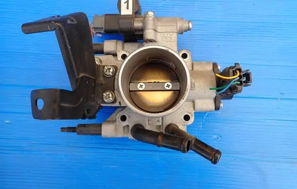 KIA Soul Throttle body valve 361002B100